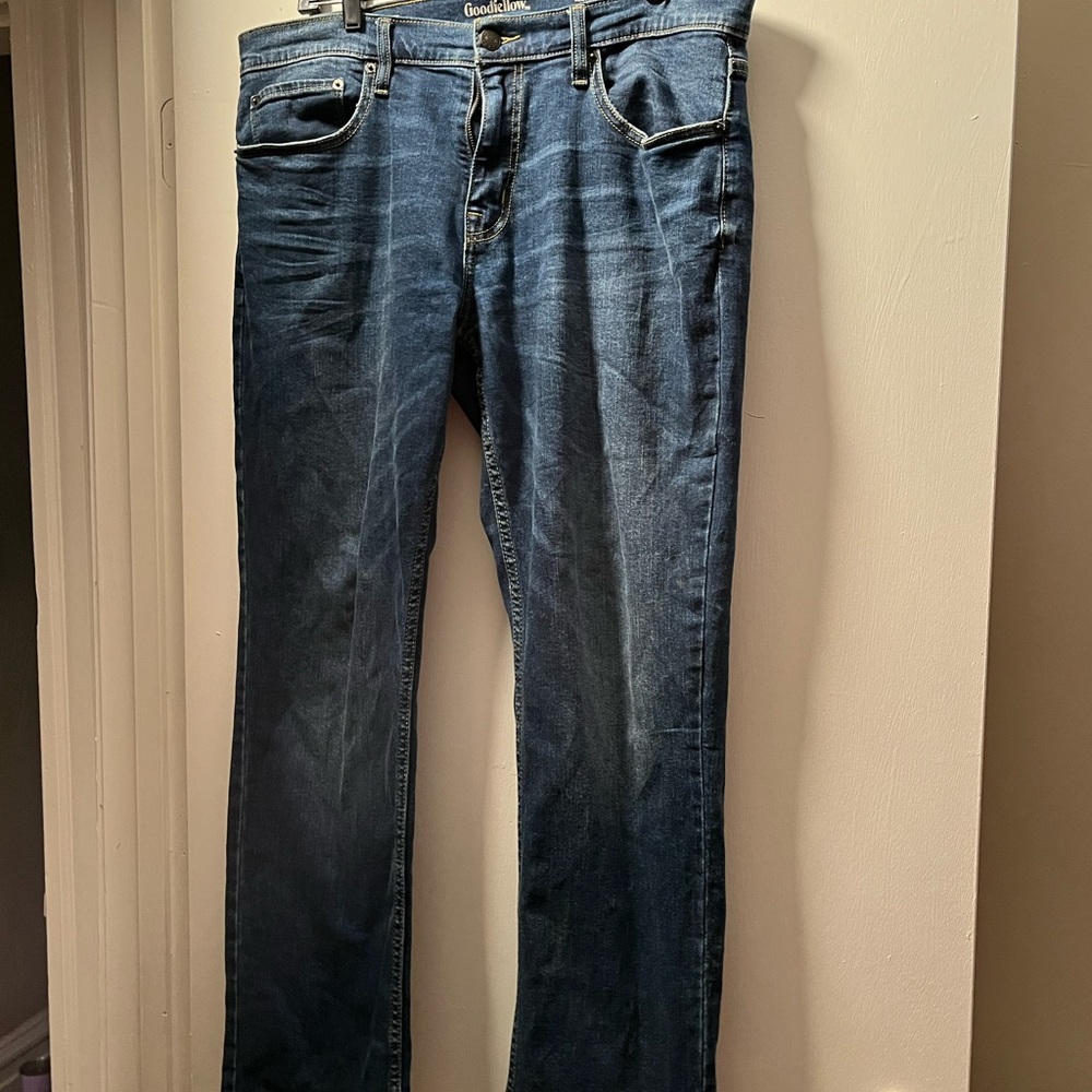 Men’s goodfellow straight leg jeans